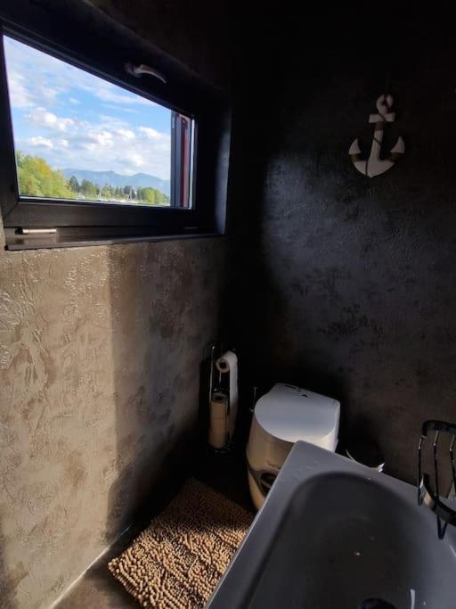Aquachill Houseboat & Wellness Hotel Liptovský Trnovec Eksteriør billede