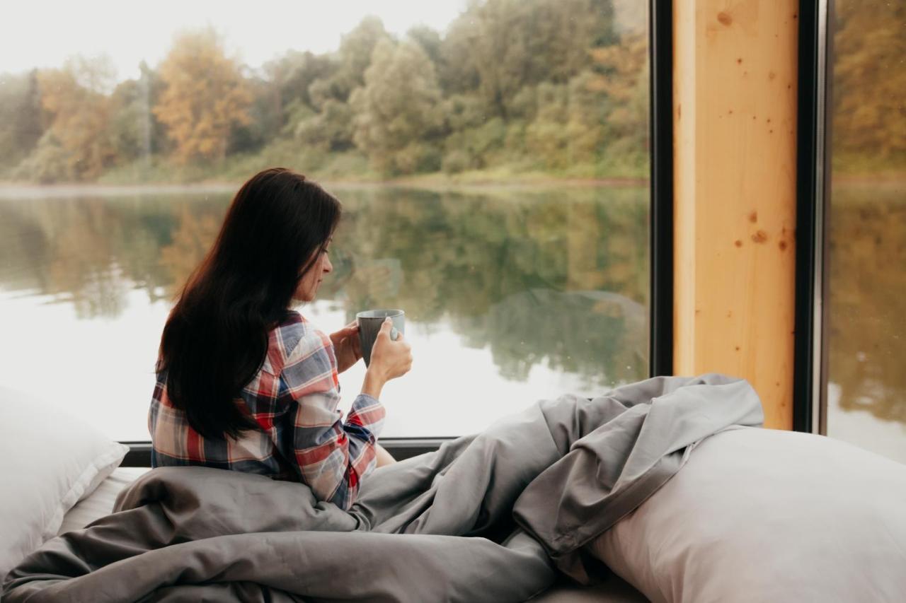 Aquachill Houseboat & Wellness Hotel Liptovský Trnovec Eksteriør billede