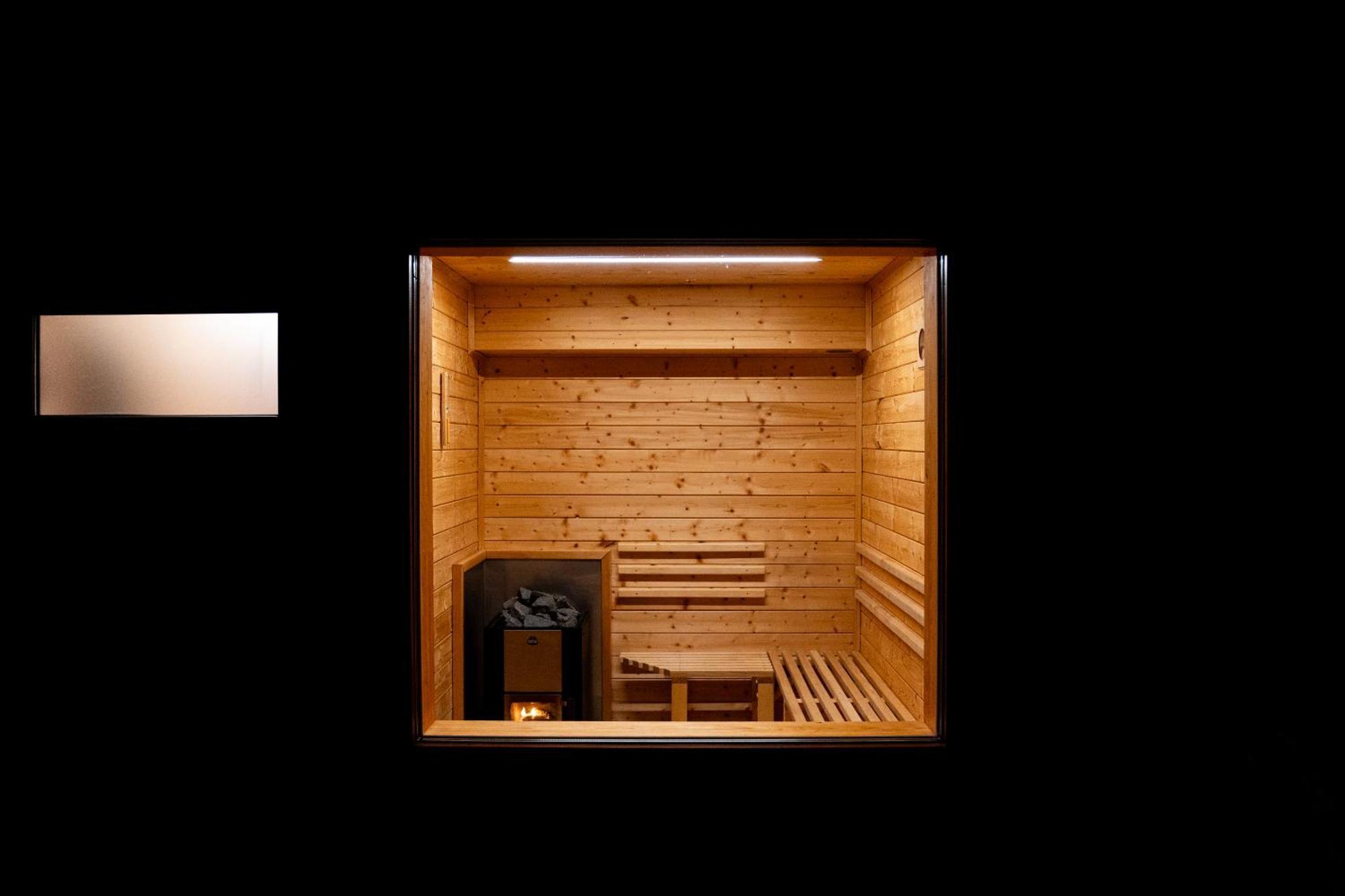 Aquachill Houseboat & Wellness Hotel Liptovský Trnovec Eksteriør billede